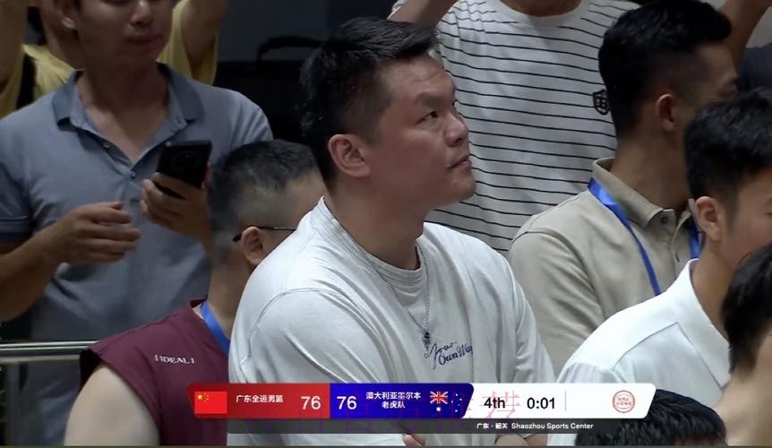 徐杰半场出战14分钟，3中0没有数据入账、正负值+21全场最高