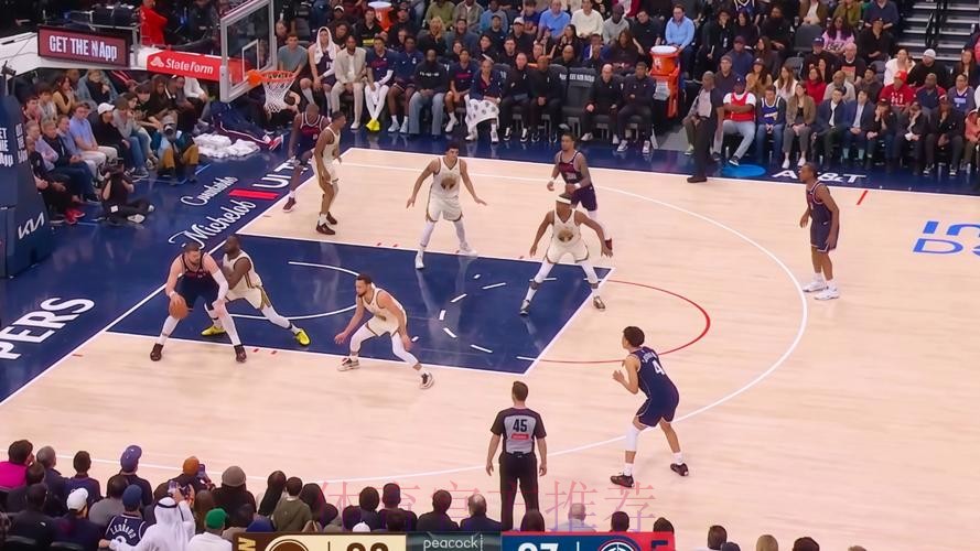 快船主场险胜勇士 库里关键三分追近却因6犯被罚下场 快船主场险胜勇士 库里关键三分追近却因6犯被罚下场