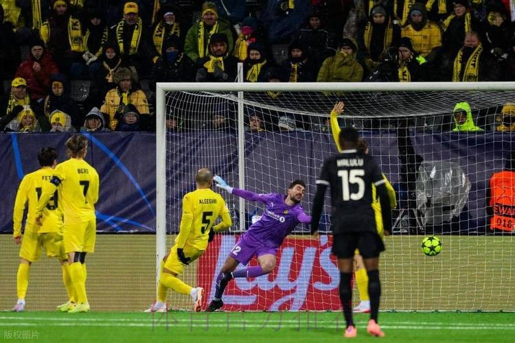 意大利杯尤文2-0乌迪内斯晋级,乔纳森-戴维、洛卡特利建功 意大利杯尤文2-0乌迪内斯晋级,乔纳森-戴维、洛卡特利建功